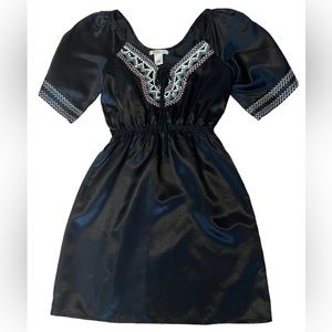 Arden B Boho A-Line cinched Waist Short Sleeve Boat Neck w/ Embroidery Black XS